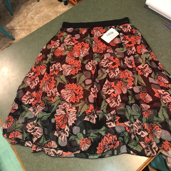 LuLaRoe Dresses & Skirts - Lola